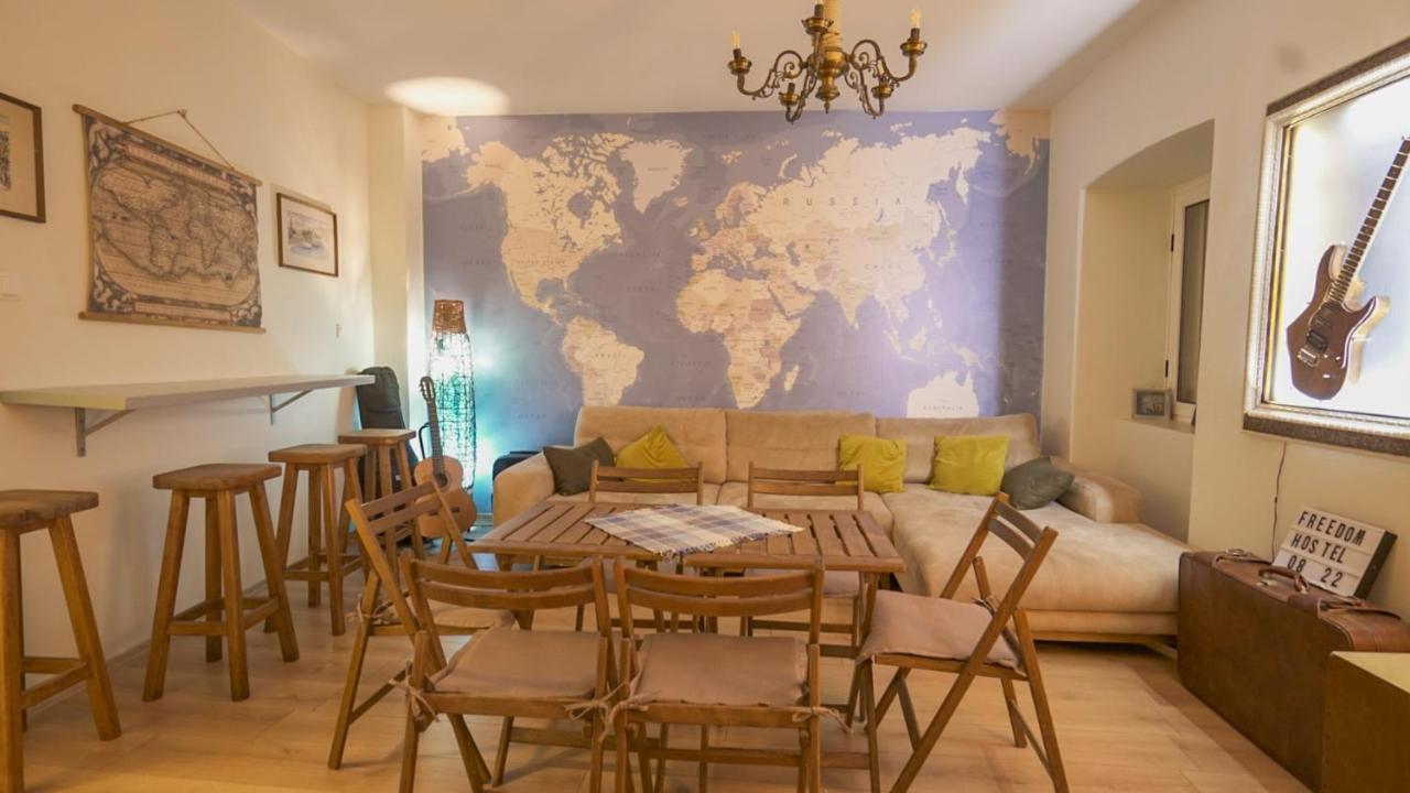 Freedom Hostel ブドヴァ エクステリア 写真
