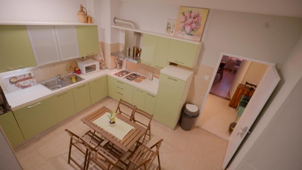 Freedom Hostel ブドヴァ エクステリア 写真