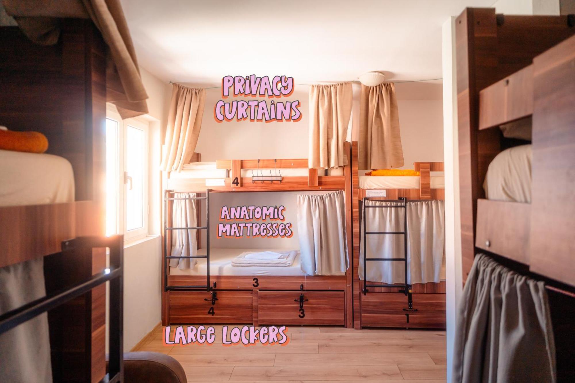 Freedom Hostel ブドヴァ エクステリア 写真